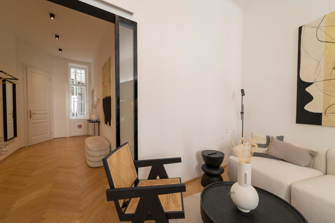 Josef'S Home I Deluxe Apartment In Ideal Location Bécs Kültér fotó